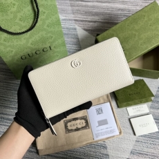 Gucci Wallets